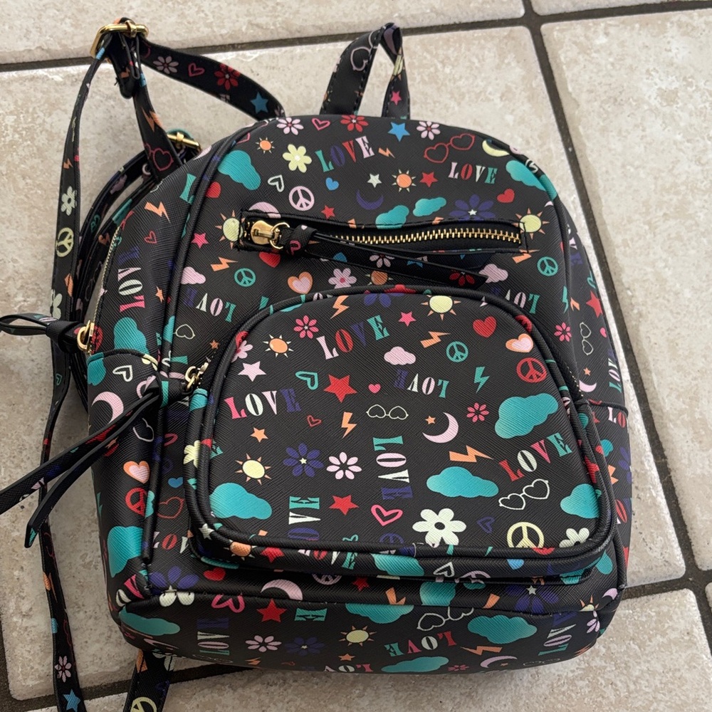 Colorful Patterned Women's Backpack - Picture 2 of 6